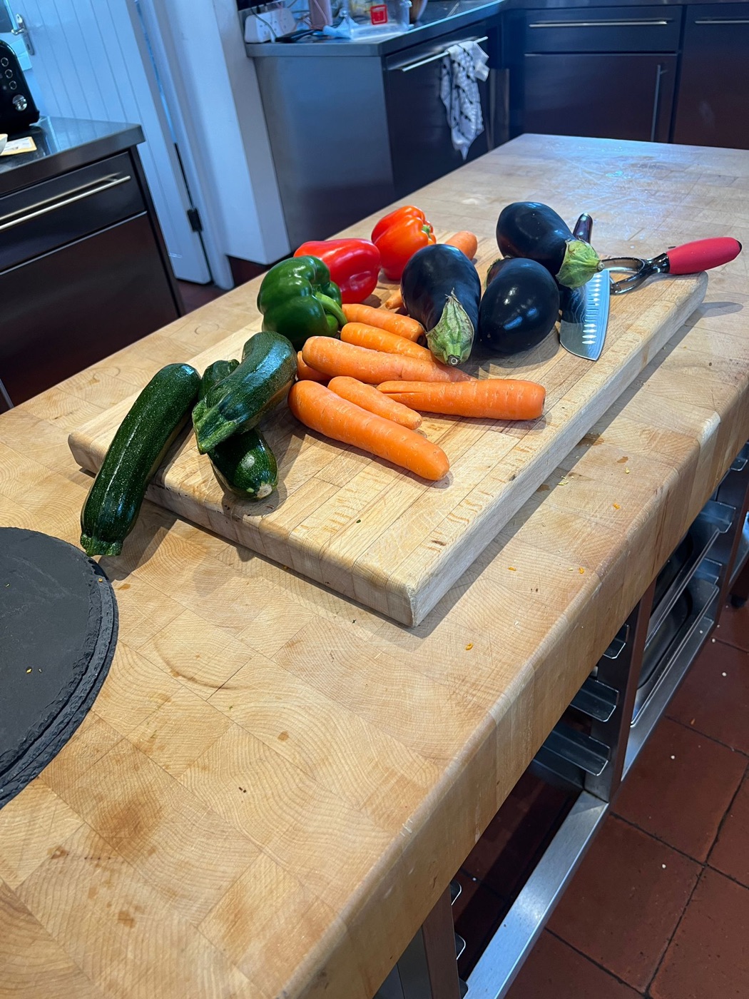 A bespoke menu plate